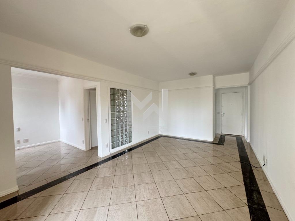 Apartamento à venda no Cambuí: Sala