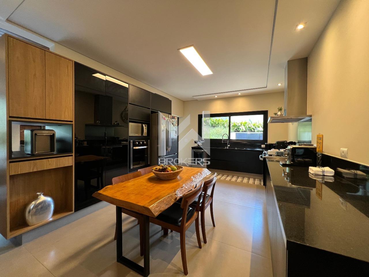 Casa em Condomínio à venda no Condomínio São Joaquim: 