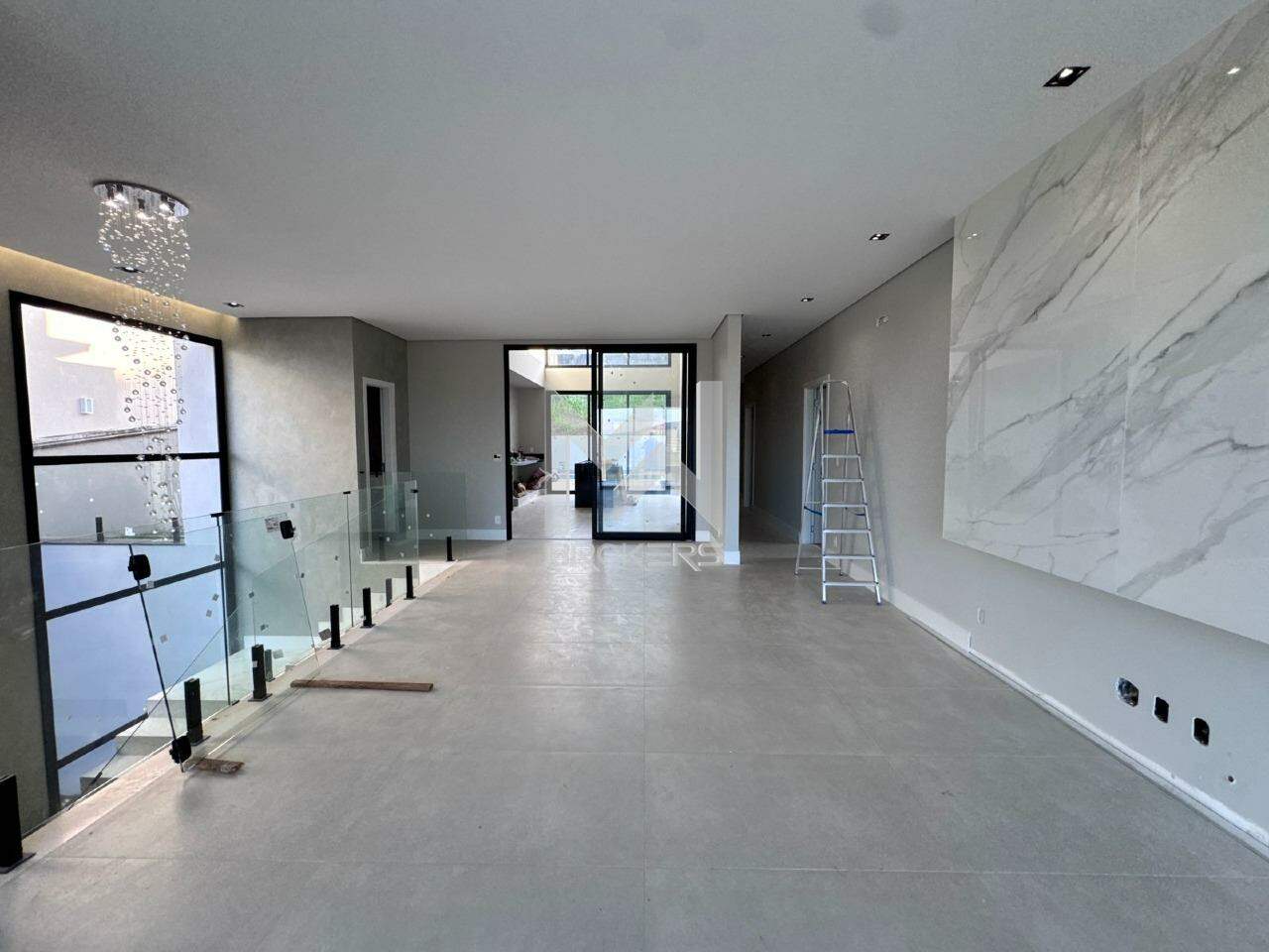 Casa em Condomínio à venda no Condomínio Villagio Paradiso: 