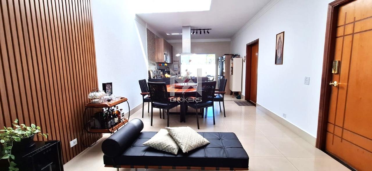 Casa à venda no Pinheirinho: 