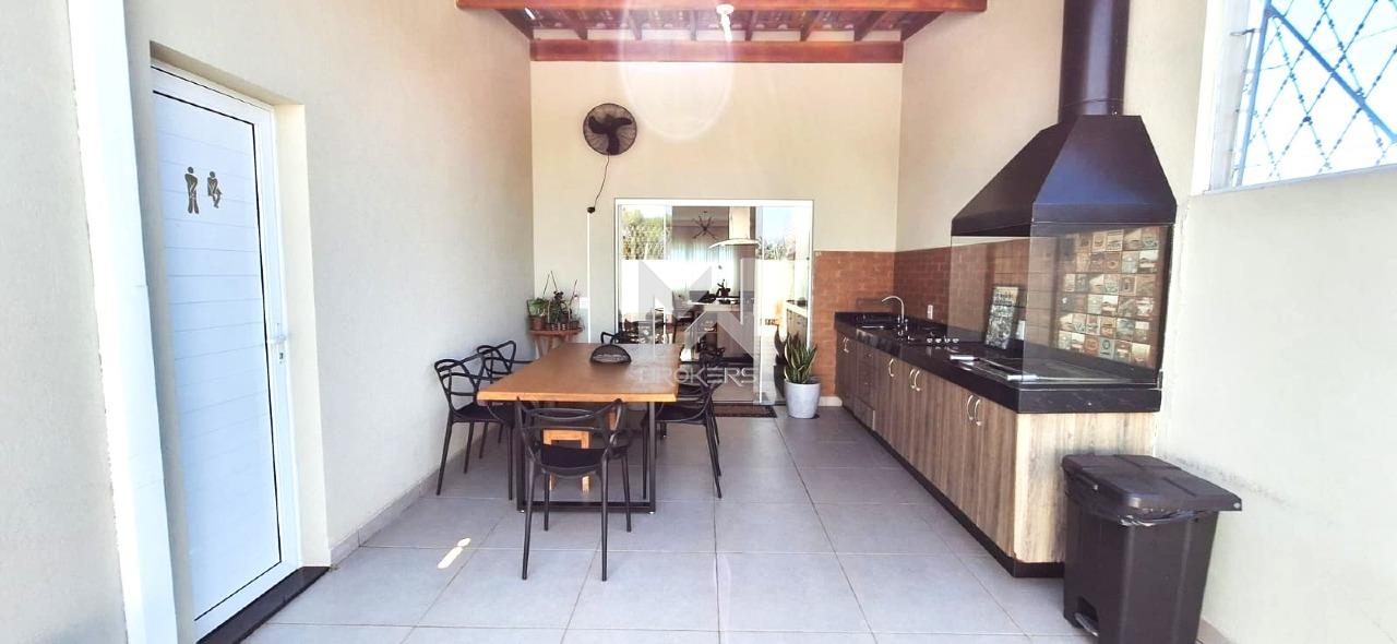 Casa à venda no Pinheirinho: 