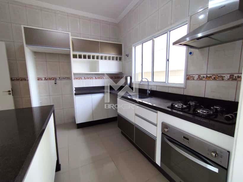 Casa em Condomínio à venda no Condomínio Grape Village: 