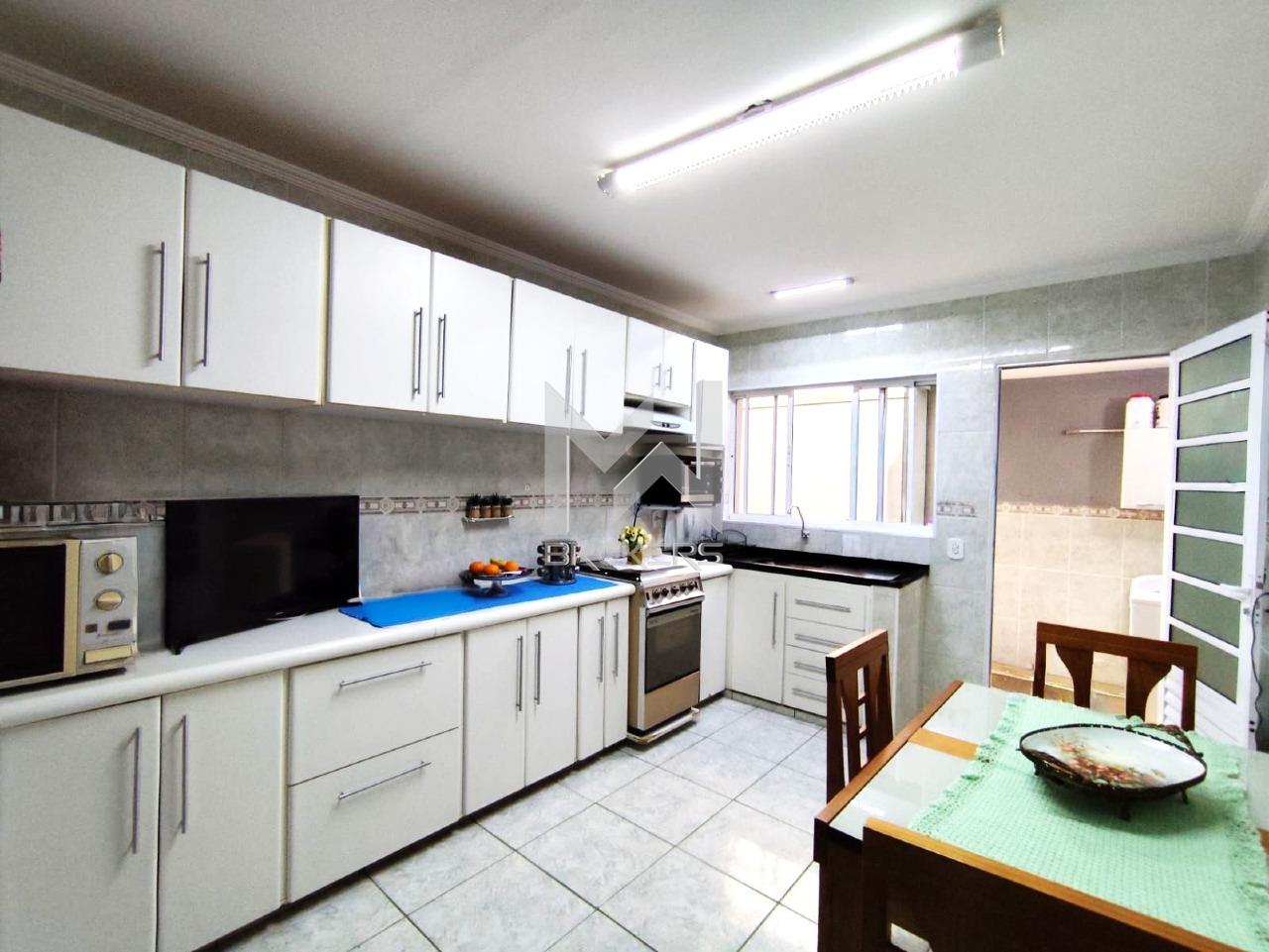 Casa para aluguel no Jardim Itália: 