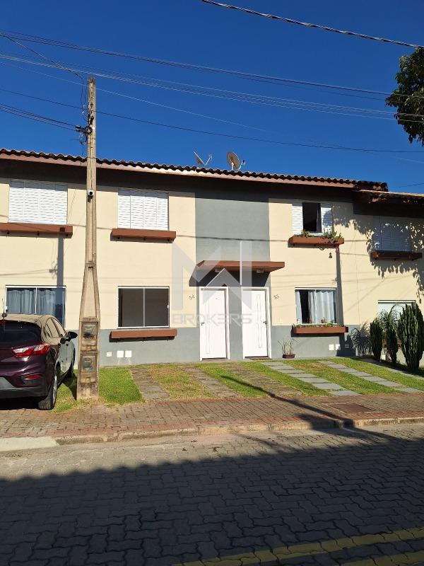 Casa em Condomínio para aluguel no Capela: fachada