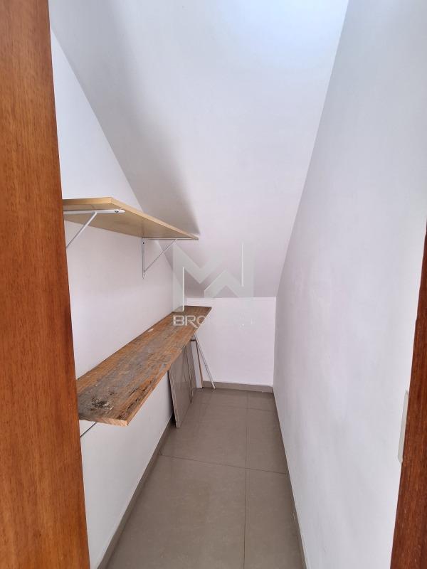 Casa em Condomínio para aluguel no Capela: despensa