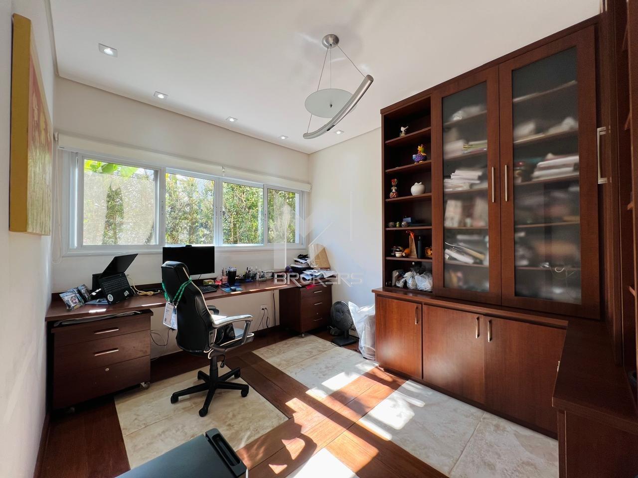 Casa em Condomínio à venda no Jardim Paiquerê: 