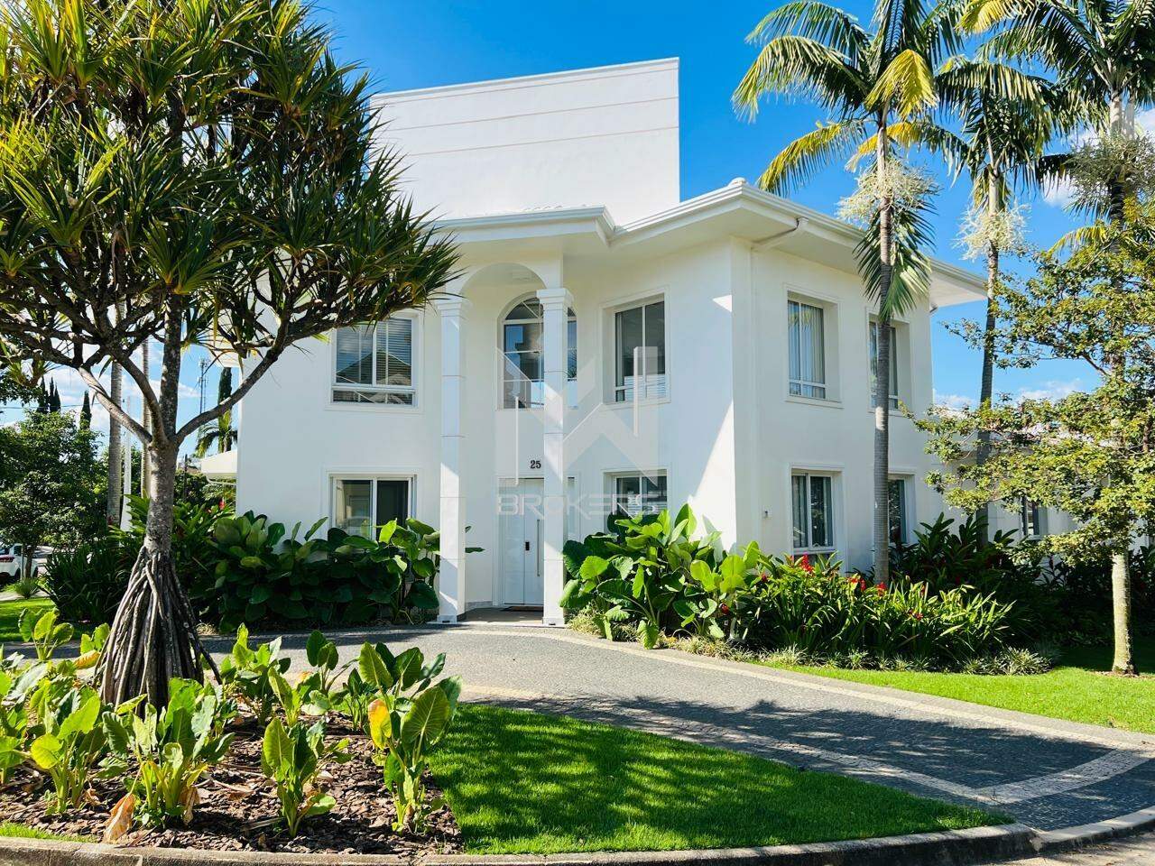 Casa em Condomínio à venda no Jardim Santa Rosa: 