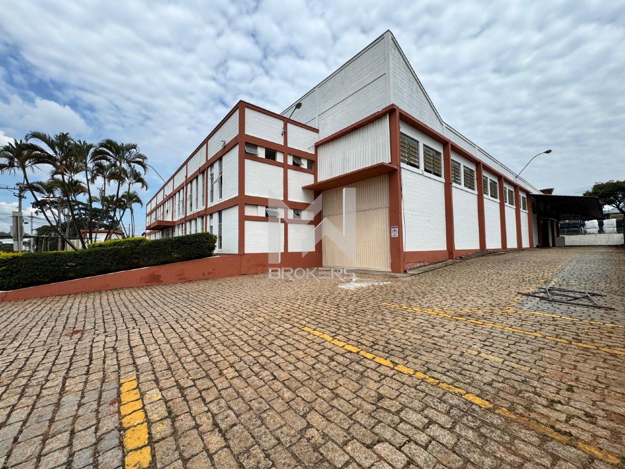 Galpão para aluguel no Macuco: 