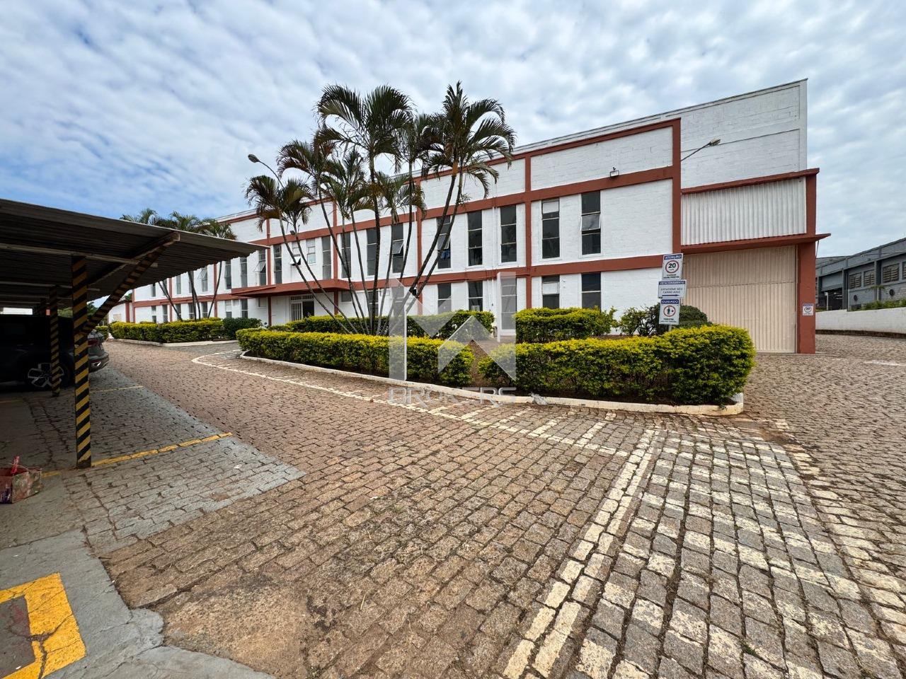 Galpão à venda no Macuco: 