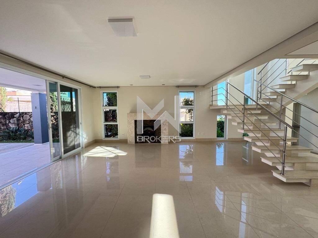 Casa em Condomínio à venda no Swiss Park: Sala de estar