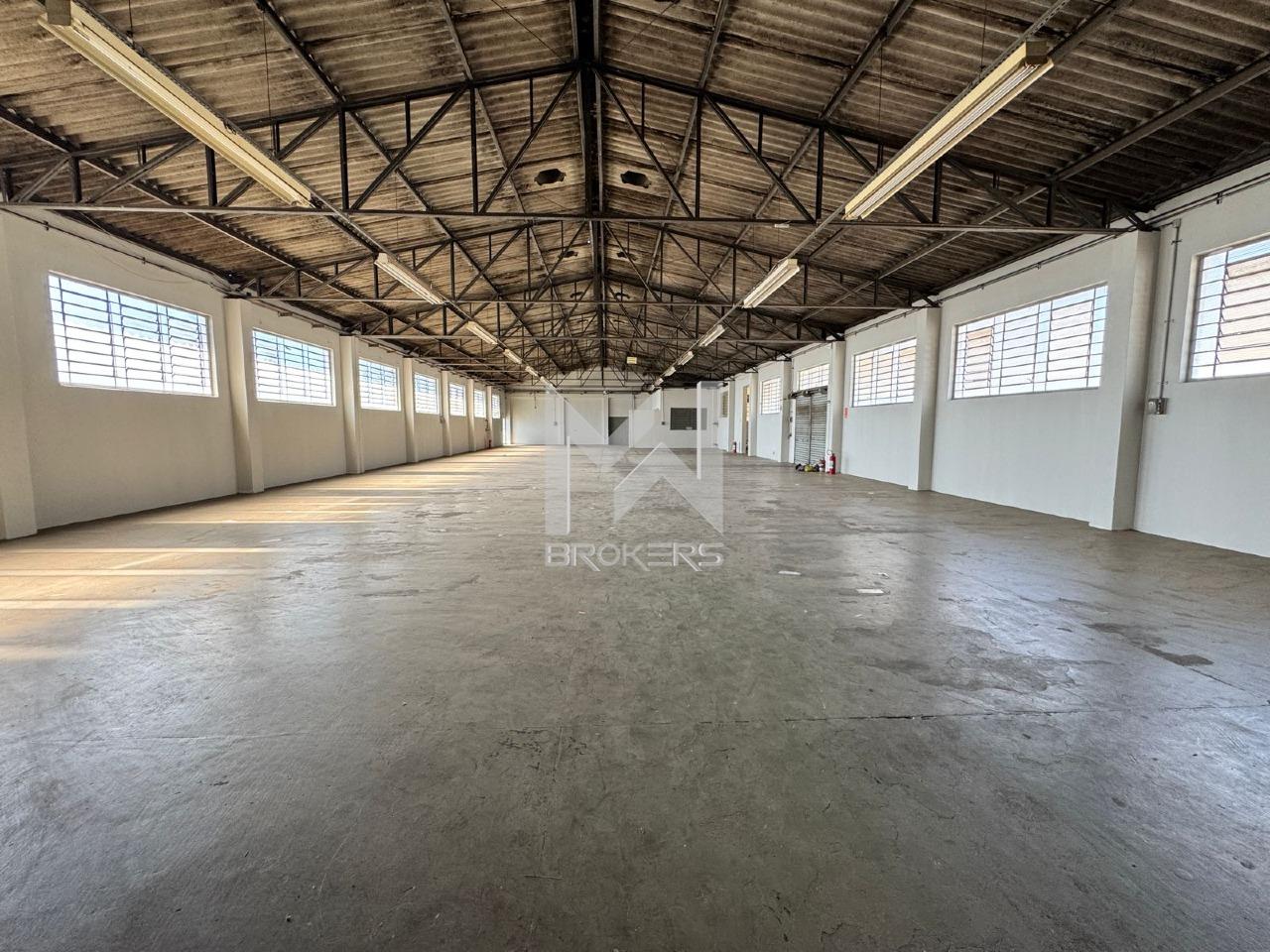 Galpão para aluguel no Morro das Pedras: 