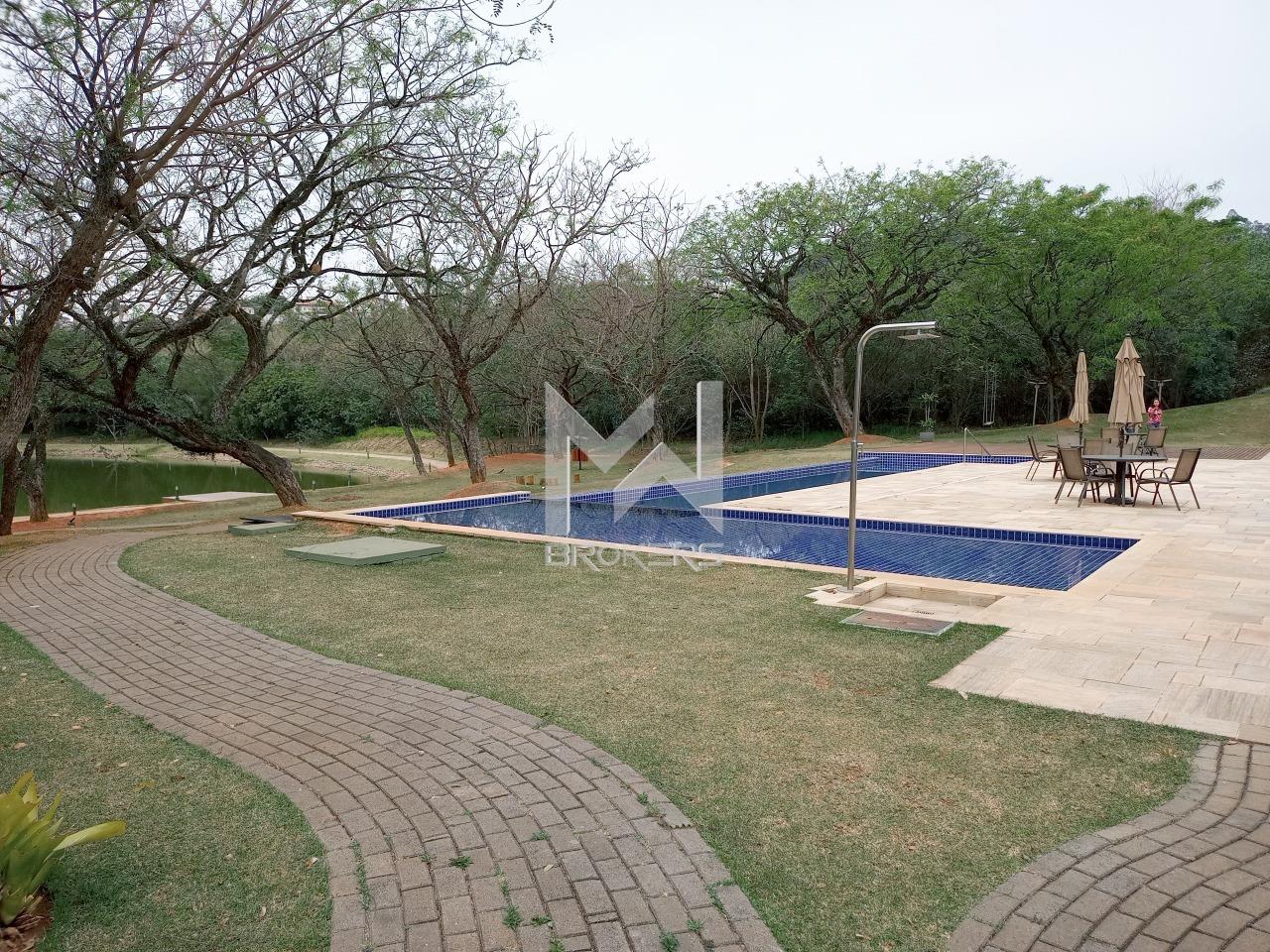 Terreno à venda no Santa Cândida: 