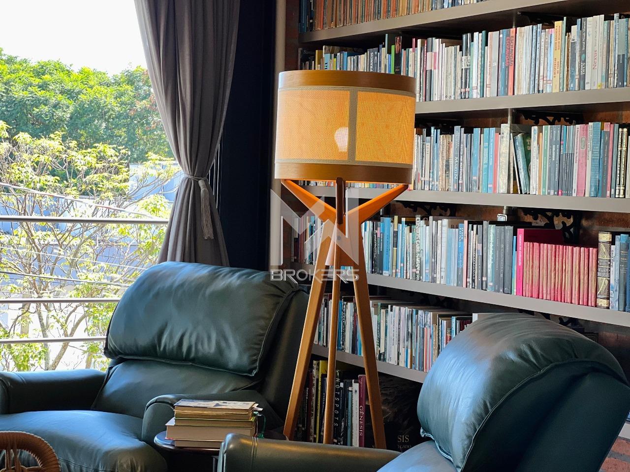 Casa em Condomínio à venda no Swiss Park: 