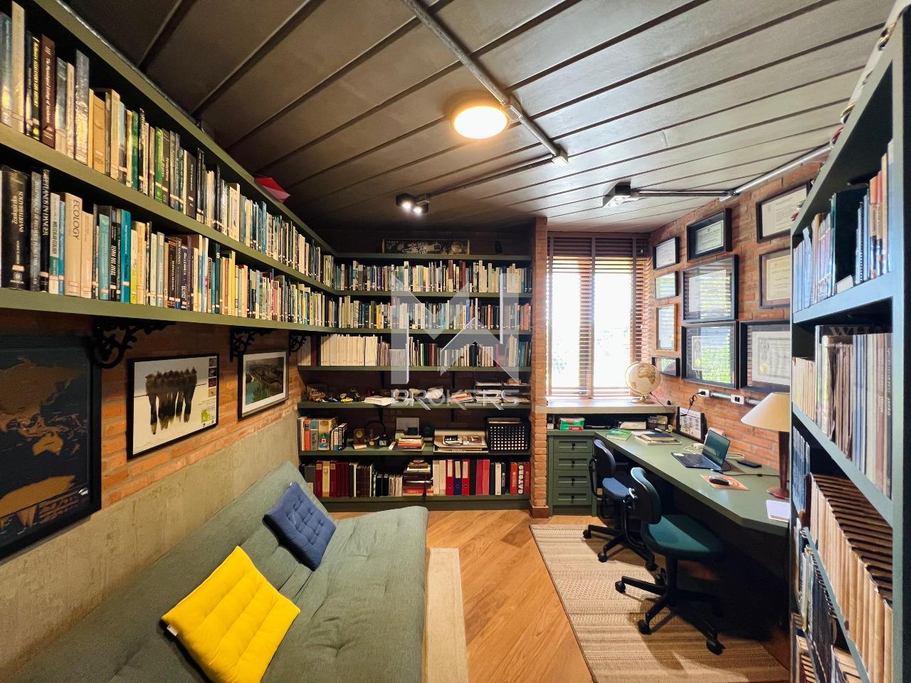 Casa em Condomínio à venda no Swiss Park: 