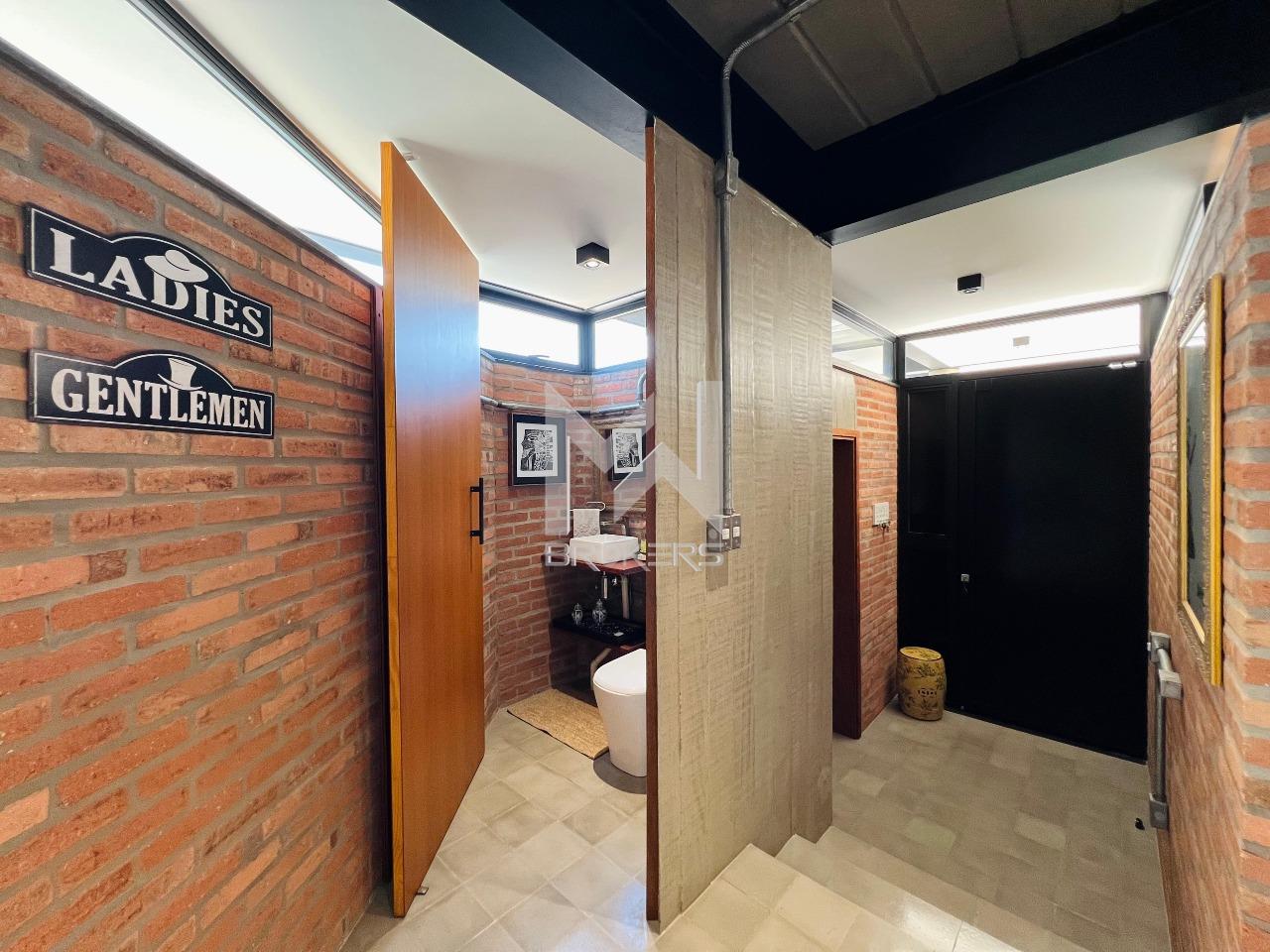 Casa em Condomínio à venda no Swiss Park: 