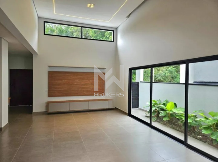 Casa em Condomínio para aluguel no Villaggio Capríccio: 