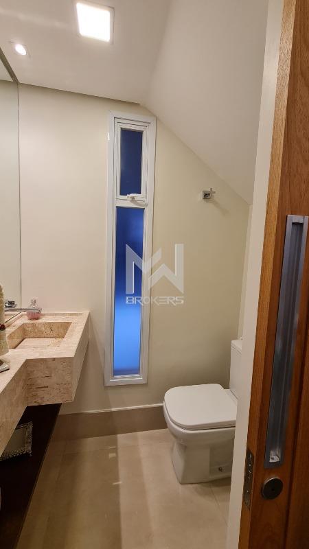 Casa em Condomínio à venda no Pinheirinho: 