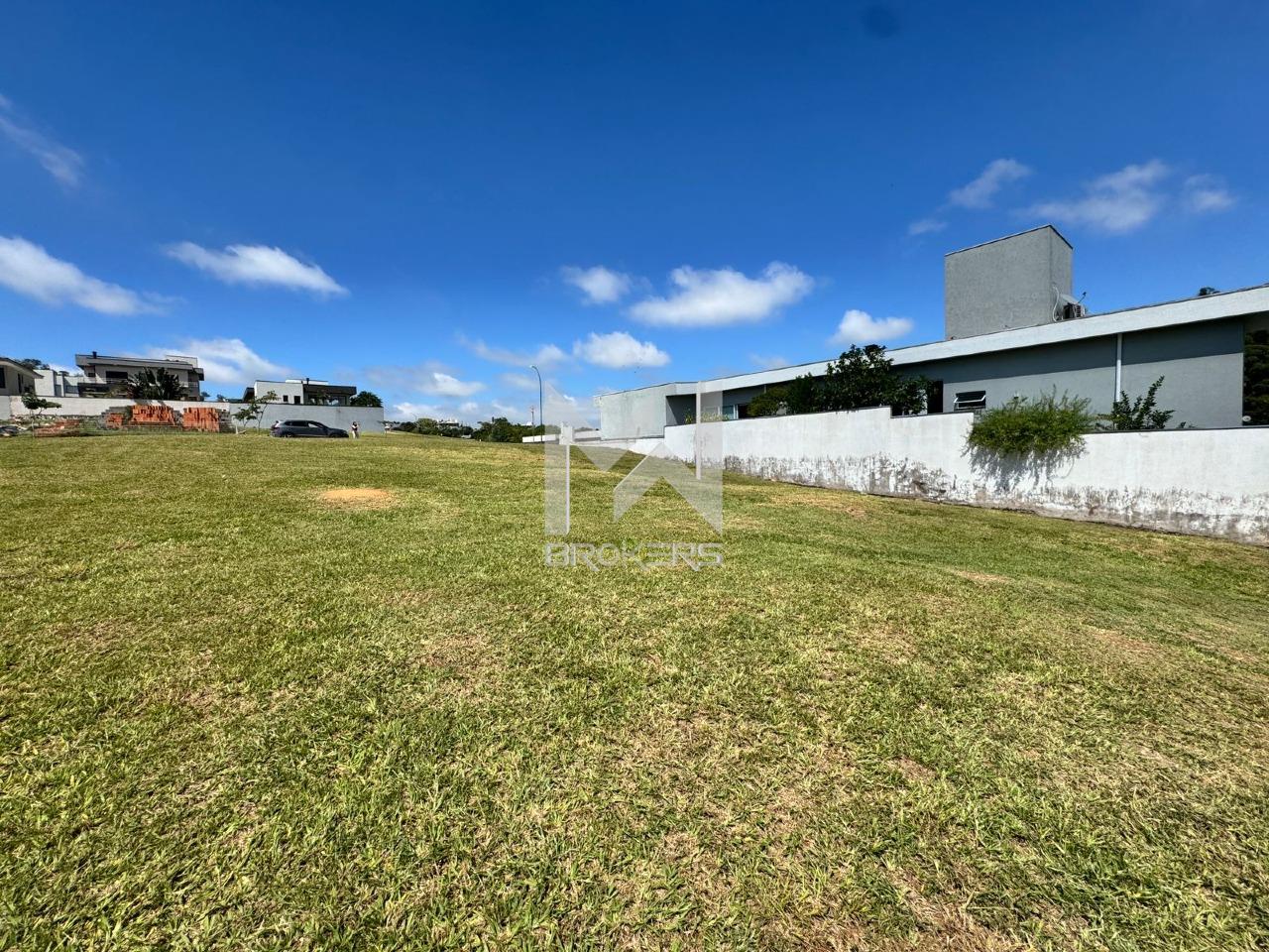 Lote/Terreno à venda no Santa Cândida: terreno