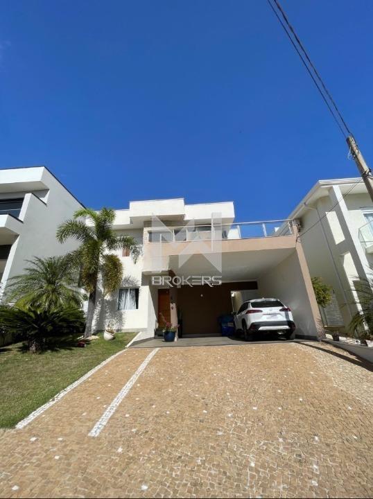 Casa em Condomínio à venda no Swiss Park: Fachada