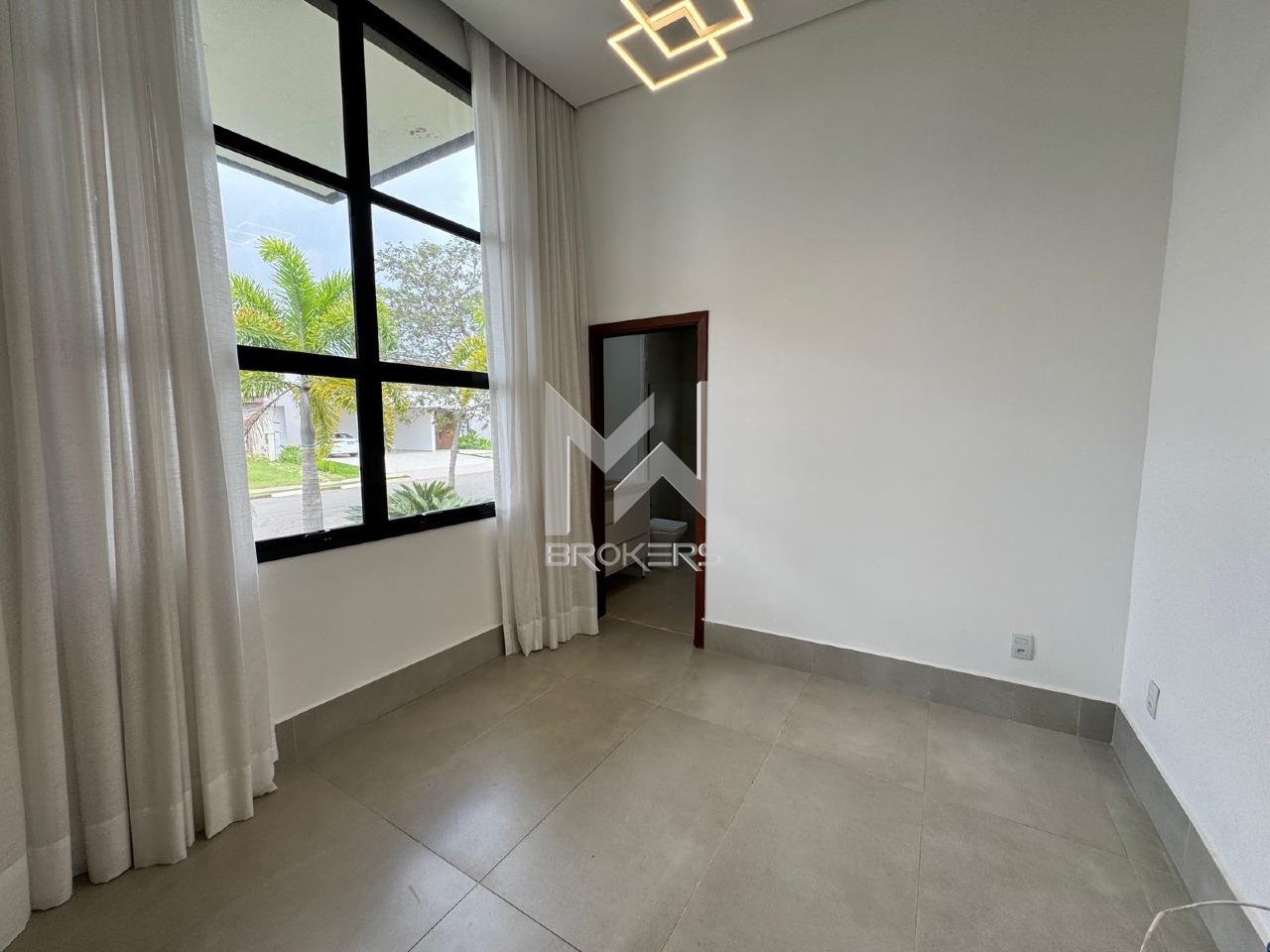 Casa em Condomínio à venda no Joapiranga: escritório