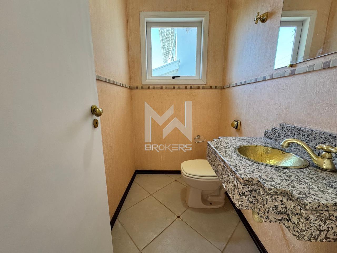 Casa em Condomínio para aluguel no Bosque: Lavabo