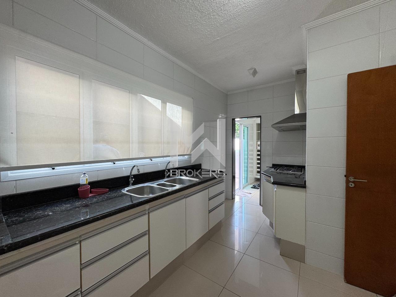 Casa em Condomínio à venda no Condomínio Bosque de Grevílea: Cozinha