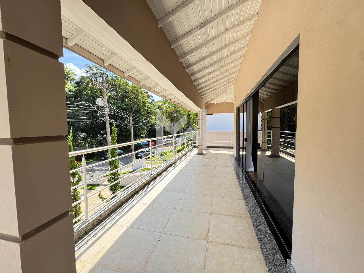 Casa em Condomínio à venda no Condomínio Bosque de Grevílea: Varanda