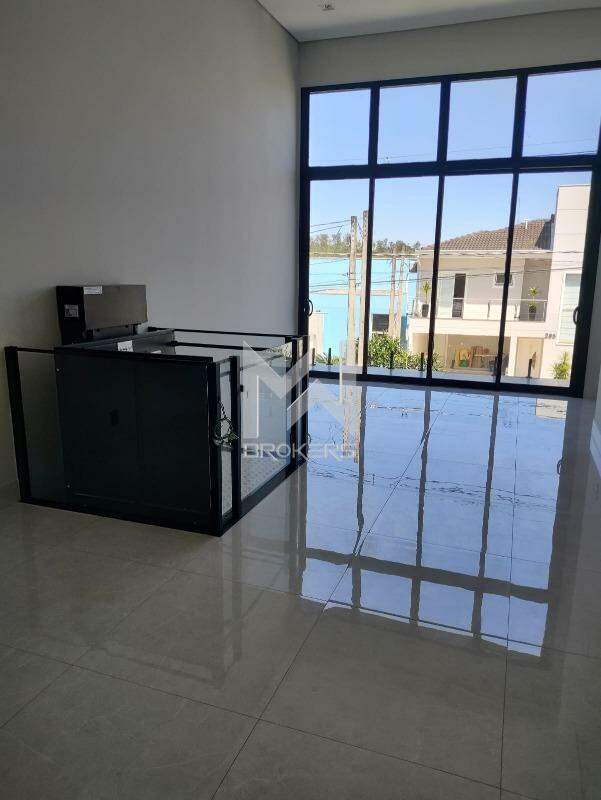 Casa em Condomínio à venda no Condomínio Residencial Madre Maria Villac: Sala de estar