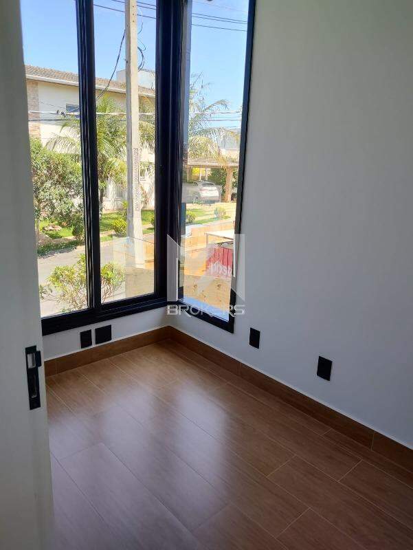 Casa em Condomínio à venda no Condomínio Residencial Madre Maria Villac: Escritório