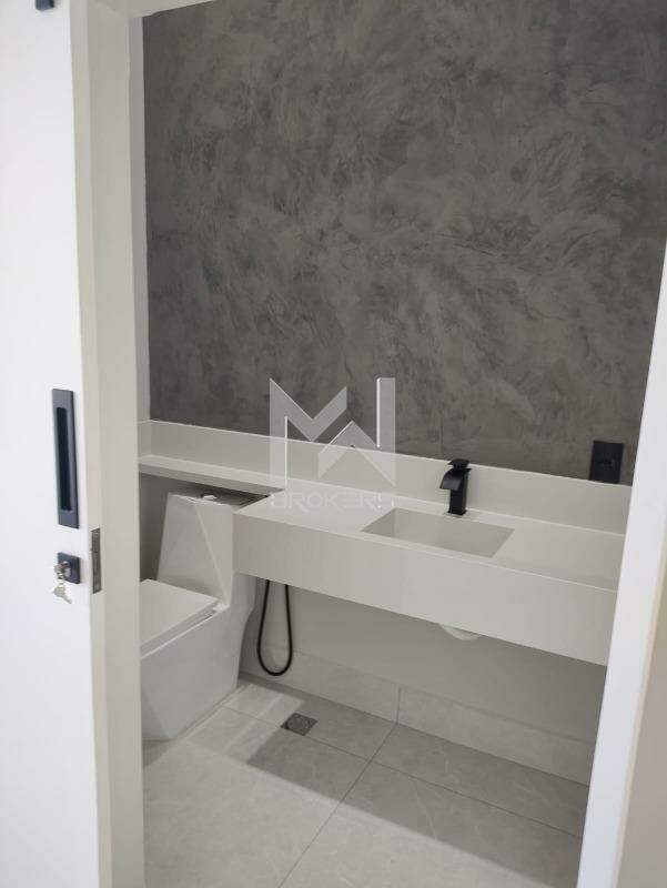 Casa em Condomínio à venda no Condomínio Residencial Madre Maria Villac: Lavabo