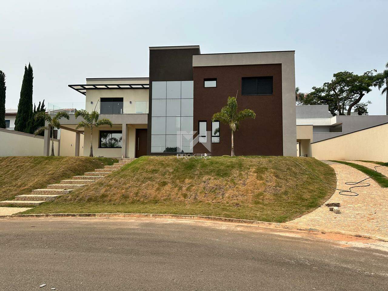 Casa para aluguel no Condomínio Residencial Querência: Frente