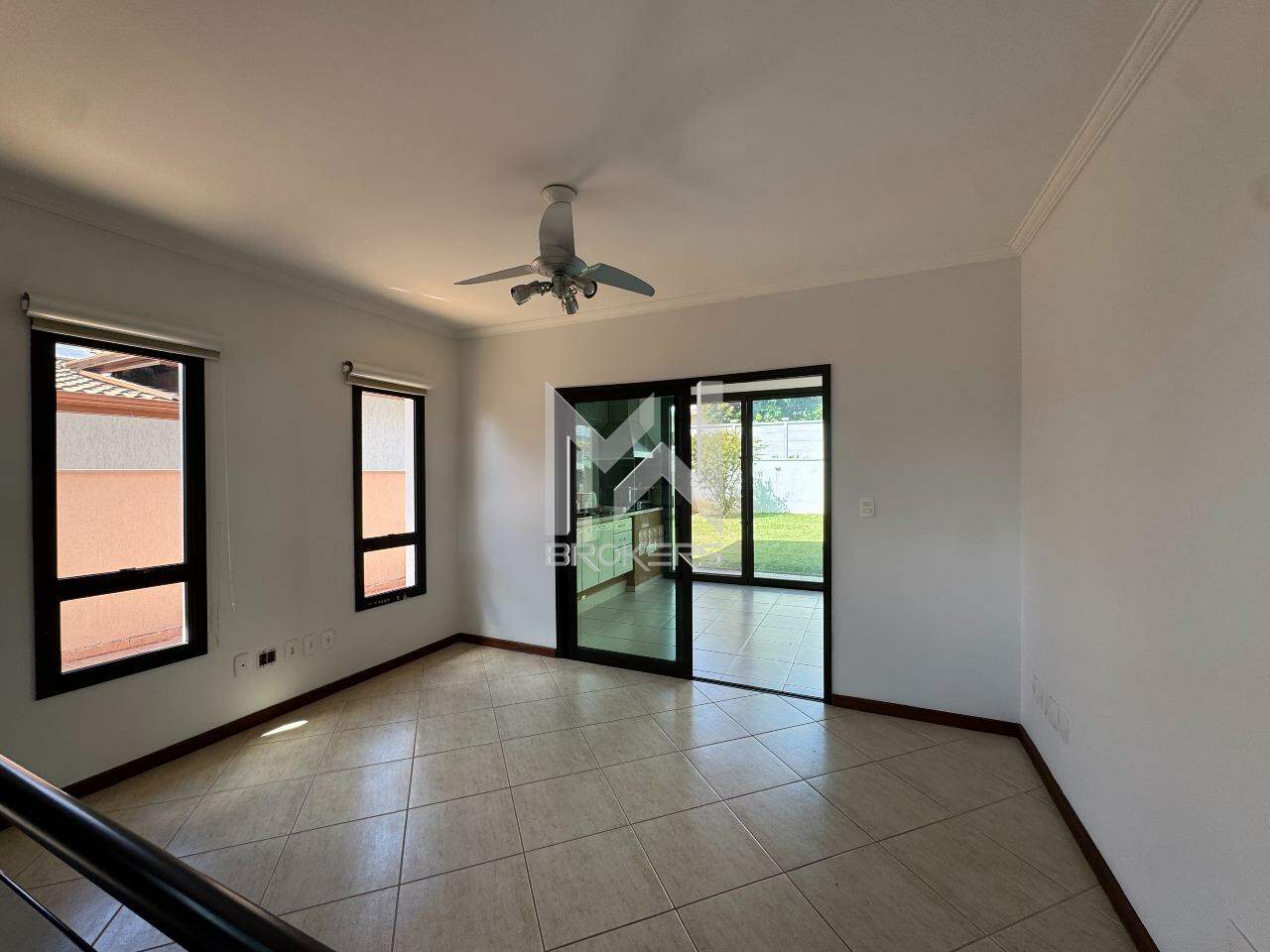 Casa em Condomínio à venda no Loteamento Recanto dos Paturis: Sala de Jantar