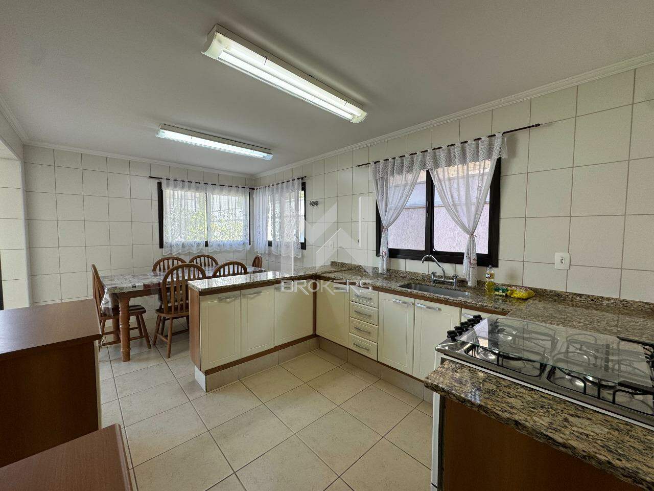 Casa em Condomínio à venda no Loteamento Recanto dos Paturis: Cozinha