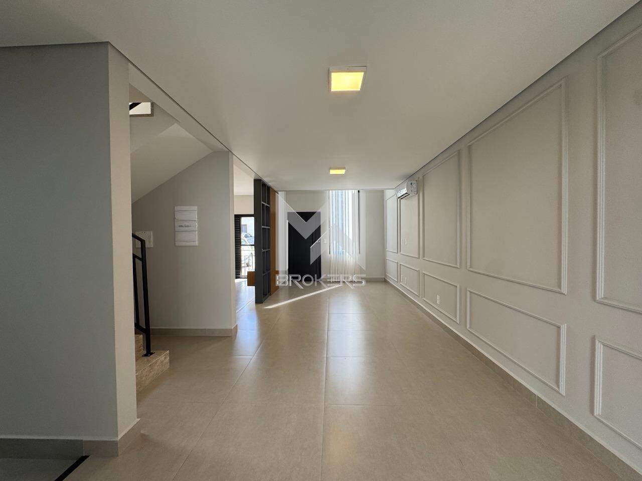 Casa em Condomínio para aluguel no São Joaquim: Sala de estar /jantar