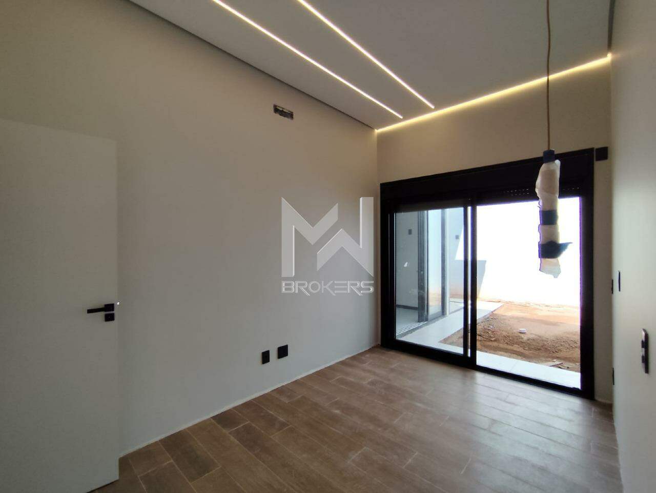 Casa à venda no Pinheirinho: 