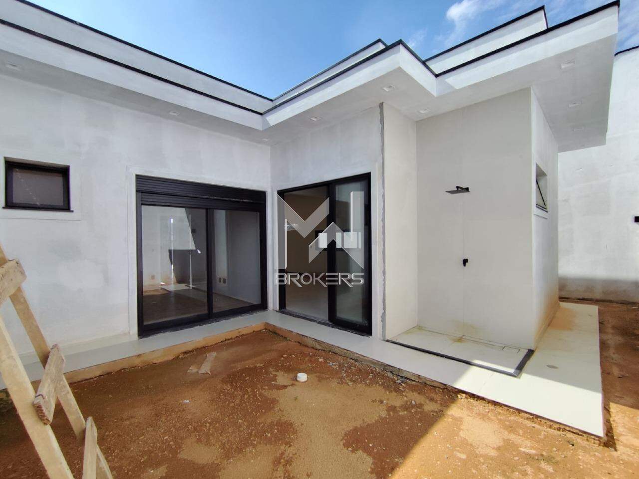 Casa à venda no Pinheirinho: 