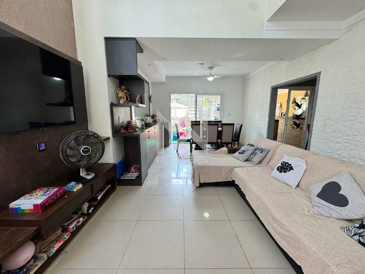 Casa em Condomínio à venda no Condomínio Reserva dos Vinhedos: Sala