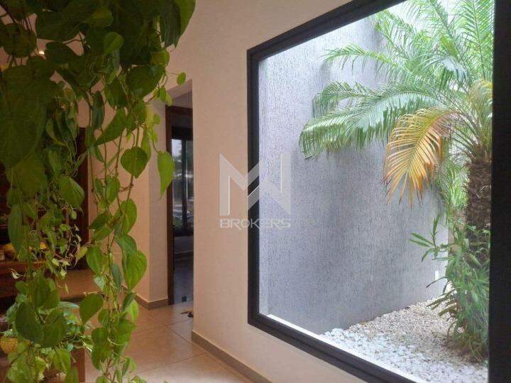 Casa em Condomínio à venda no Condomínio Reserva dos Vinhedos: Corredor