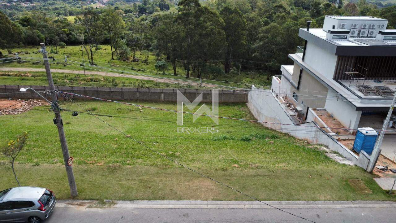 Terreno à venda no Condomínio Campo de Toscana: Frente