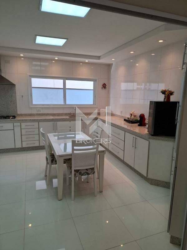 Casa em Condomínio à venda no Condomínio Moinho do Vento: Cozinha