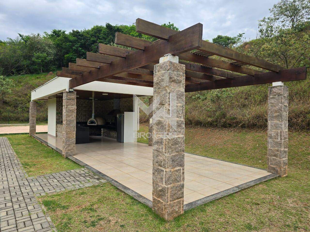 Terreno à venda no Jardim Portugal: Churrasqueira condomínio