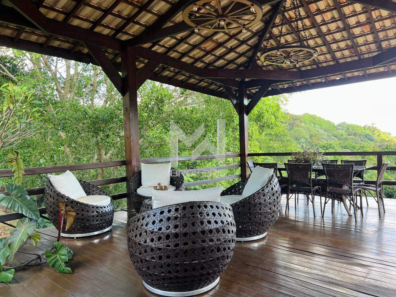 Casa em Condomínio à venda no Vista Alegre: deck