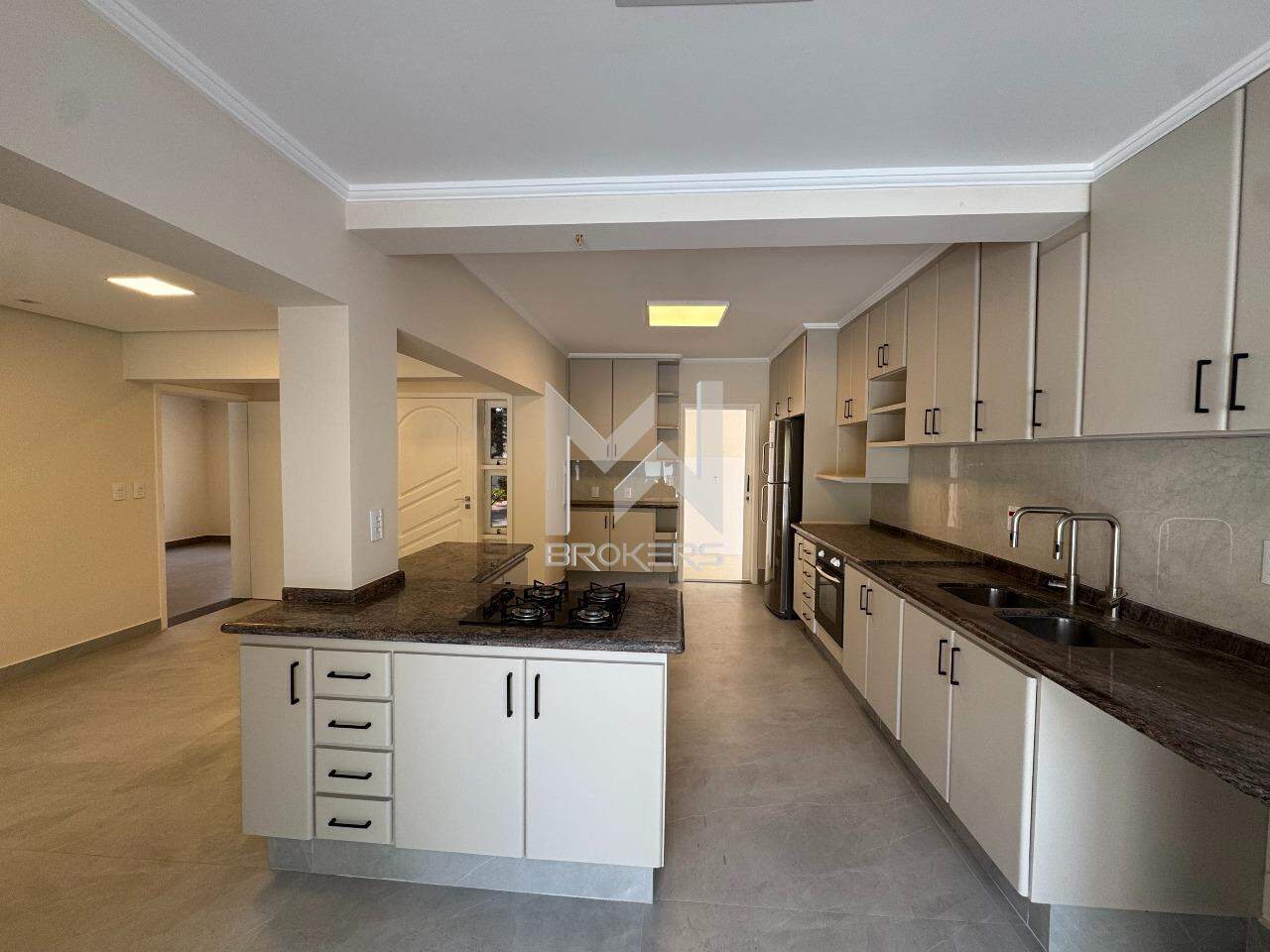 Casa em Condomínio à venda no Condomínio Jardim Paulista I: Cozinha