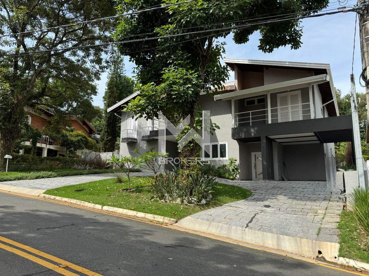 Casa em Condomínio à venda no Condomínio Jardim Paulista I: Fachada