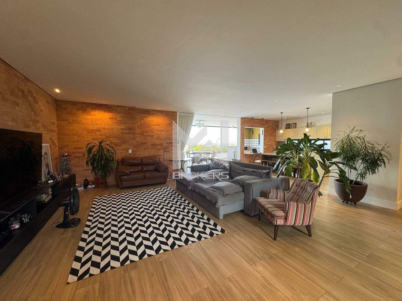 Casa em Condomínio à venda no Condomínio Campo de Toscana: Sala de TV