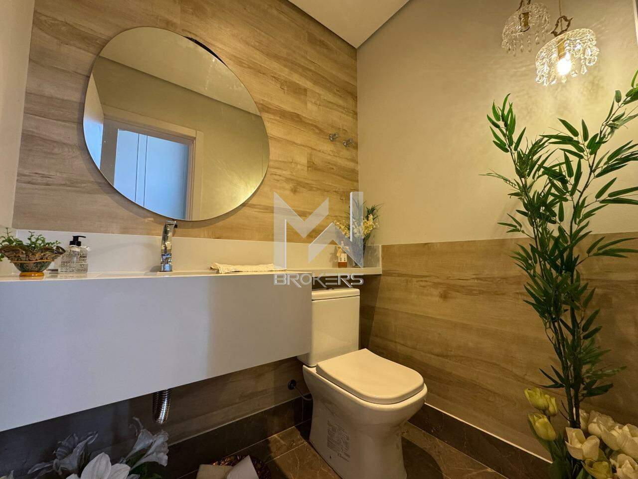 Casa em Condomínio à venda no Condomínio Campo de Toscana: Lavabo