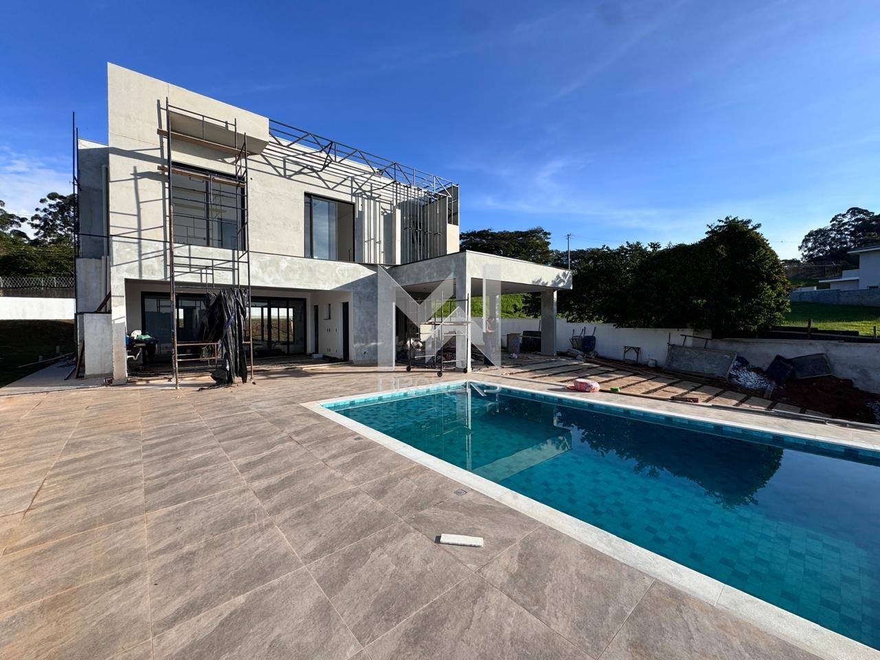 Casa em Condomínio à venda no Condomínio Villagio Paradiso: Piscina