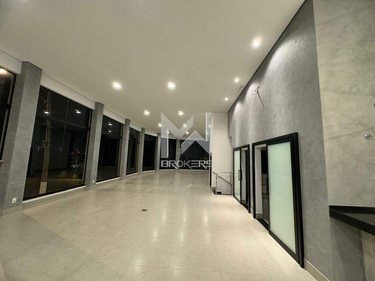 Salão Comercial para aluguel no Parque Nova Suiça: 