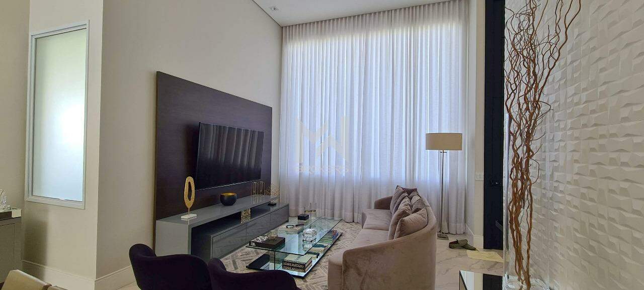 Casa em Condomínio à venda no Condomínio Campo de Toscana: Sala de Estar/TV