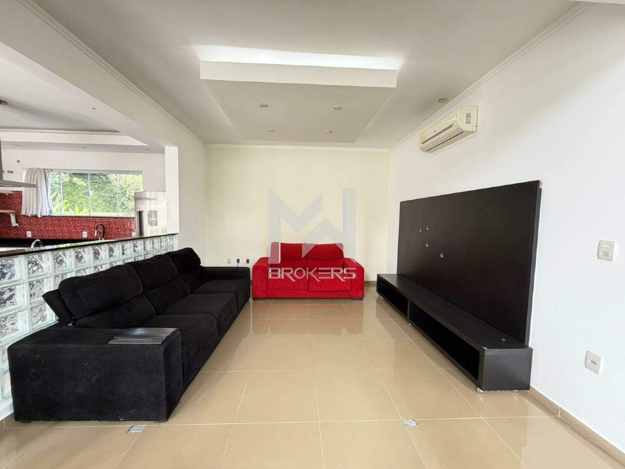 Casa em Condomínio para aluguel no Condomínio Marambaia: Sala de TV